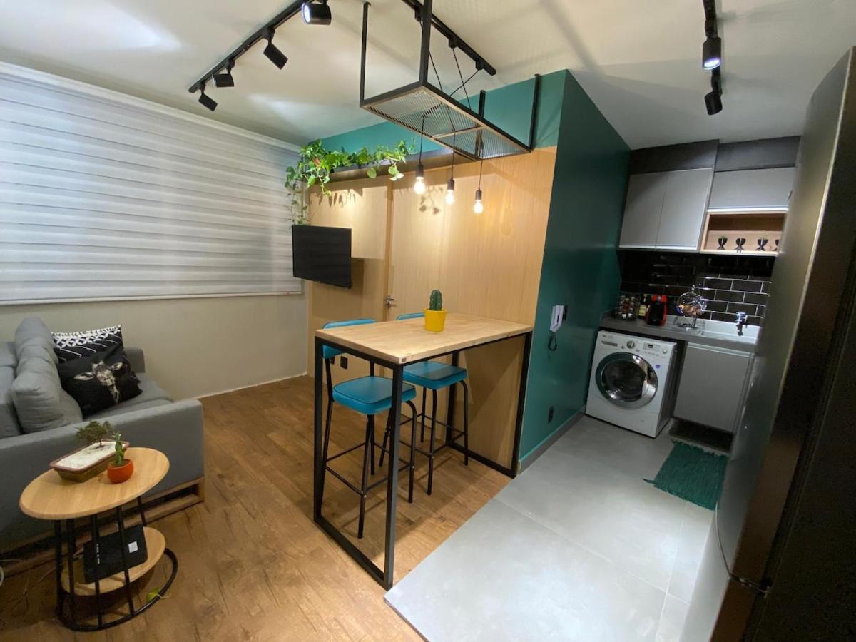 B714 - Excellent Location - Downtown