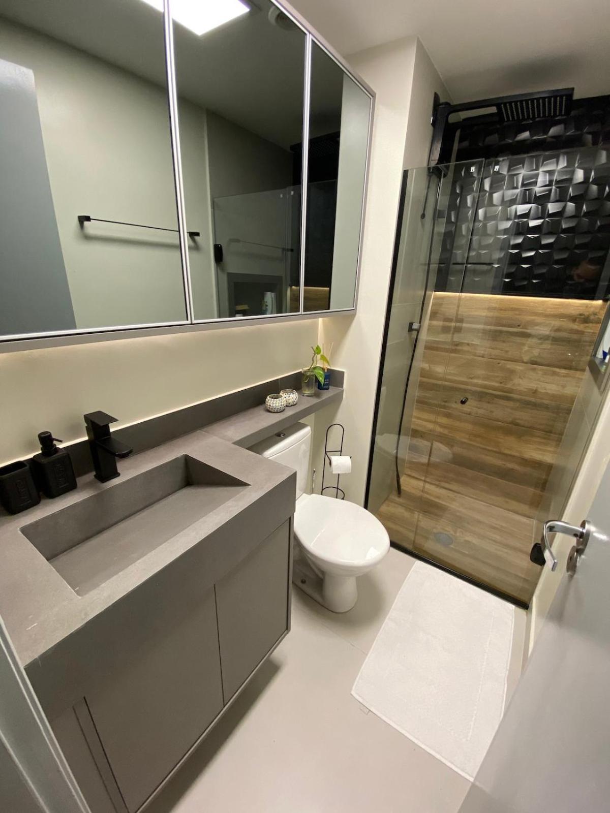 B714 - Excellent Location - Downtown Apartamento